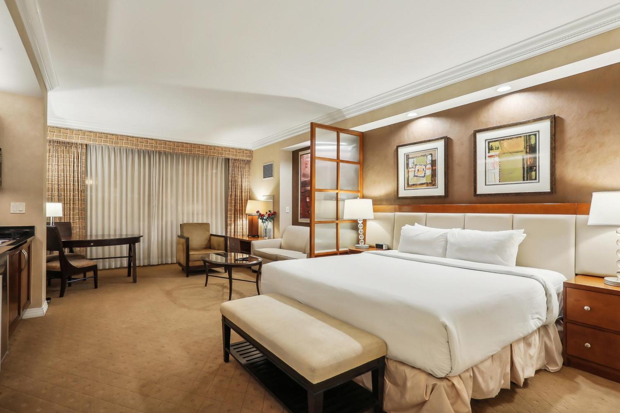 לאס וגאס Mgm Signature Deluxe Balcony Strip View Suite מראה חיצוני תמונה